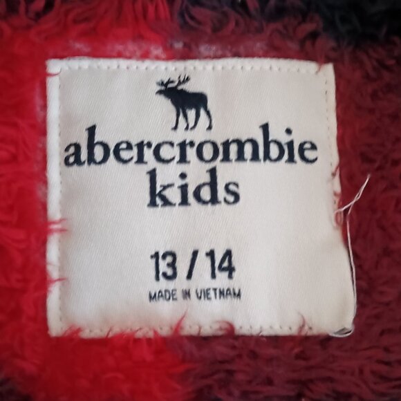Abercrombie Kids Furry Full Zip Hoodie Red Black Buffalo Plaid Girls 13/14 EUC - Picture 7 of 16